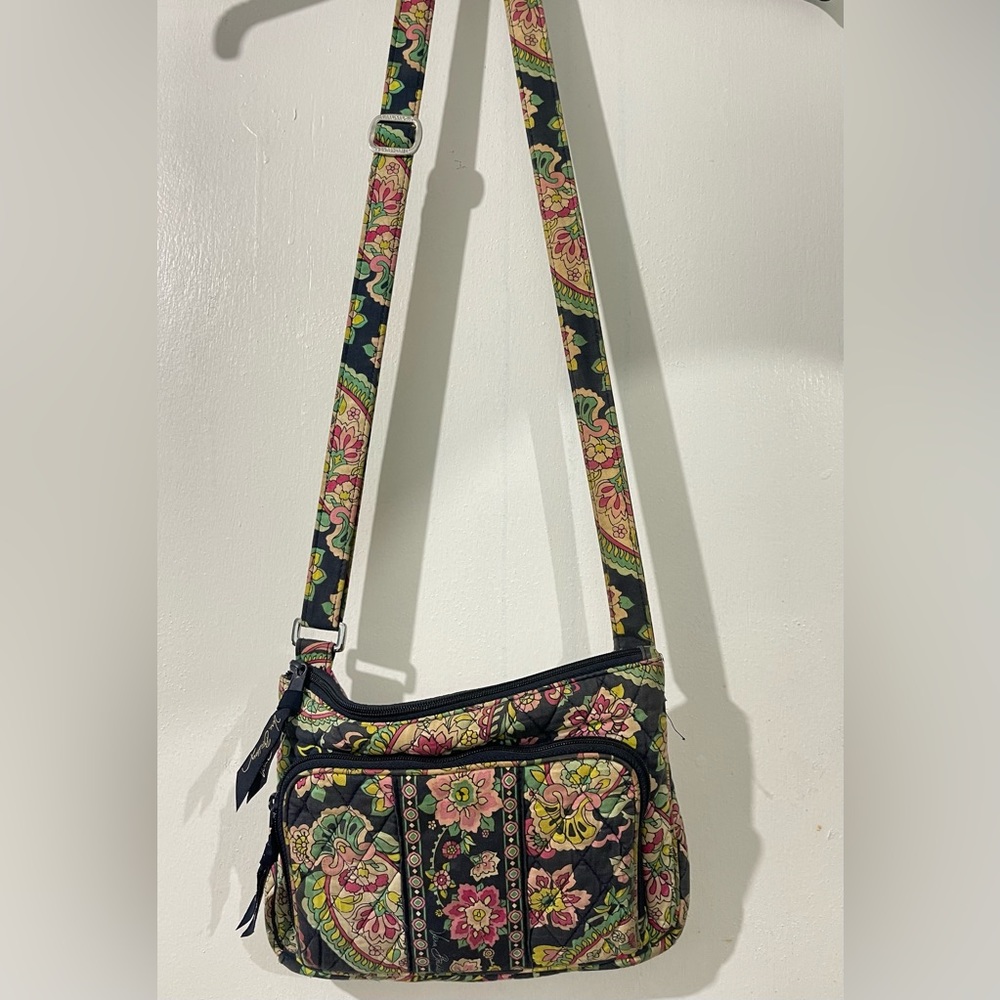 Blue floral Vera Bradley purse.